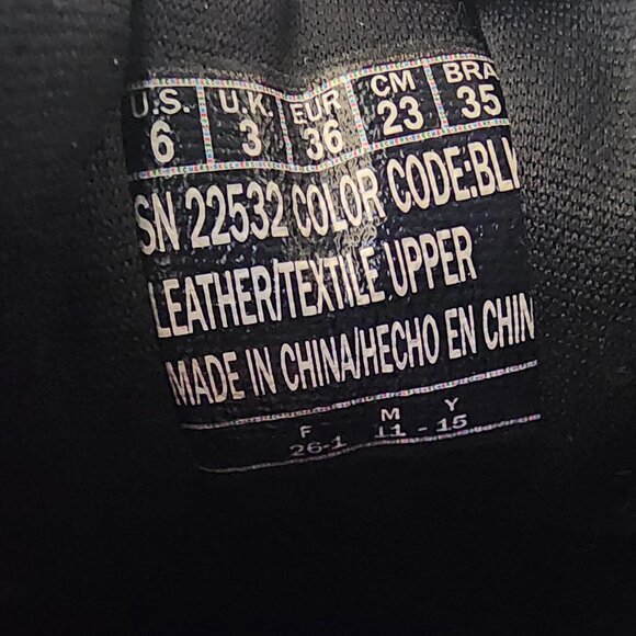 Skechers Black Relaxed Fit Memory Foam Sneakers Size 6 - Picture 9 of 9